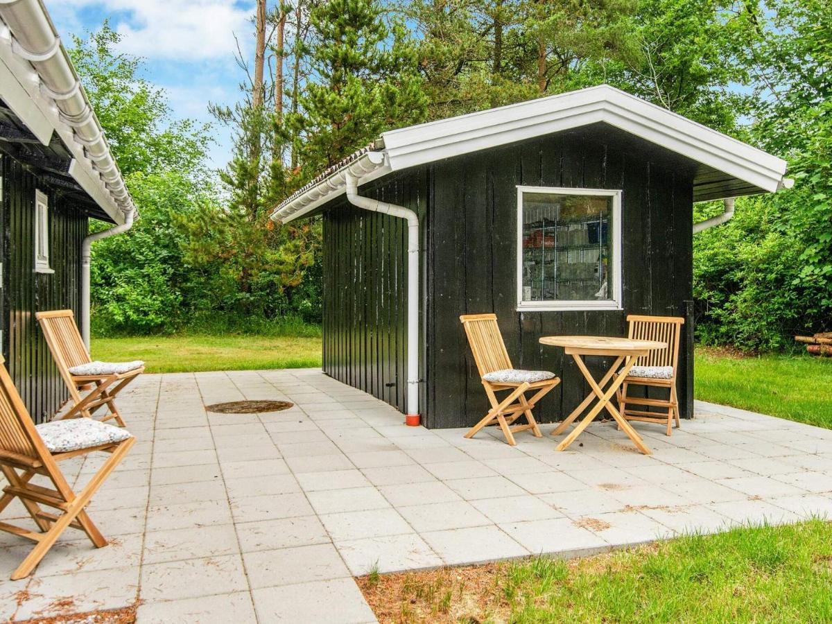 5 Person Holiday Home In Oksb L Dyreby Экстерьер фото