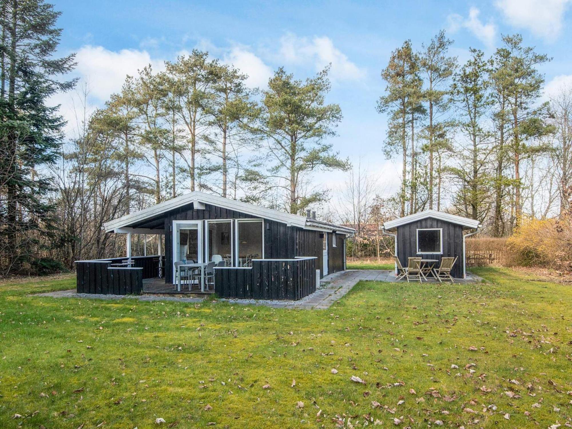 5 Person Holiday Home In Oksb L Dyreby Экстерьер фото