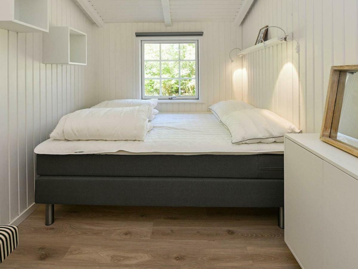 5 Person Holiday Home In Oksb L Dyreby Экстерьер фото